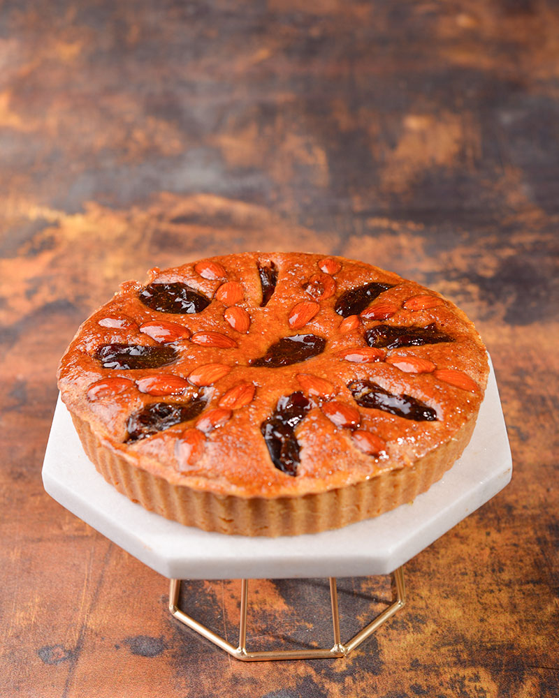 Hurmalı Bademli Tart