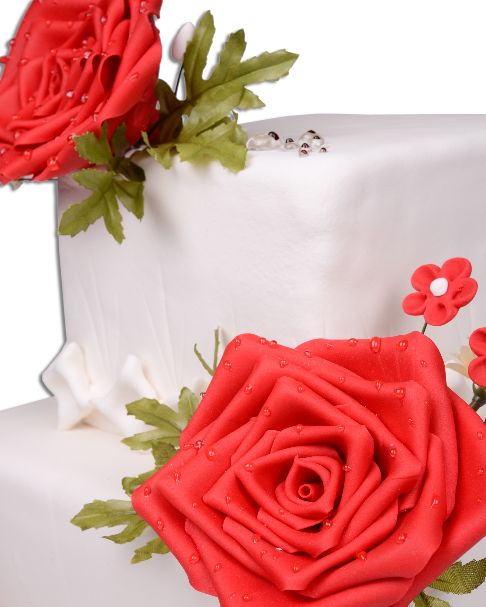 Kırmızı Gül Düğün Pastası  2