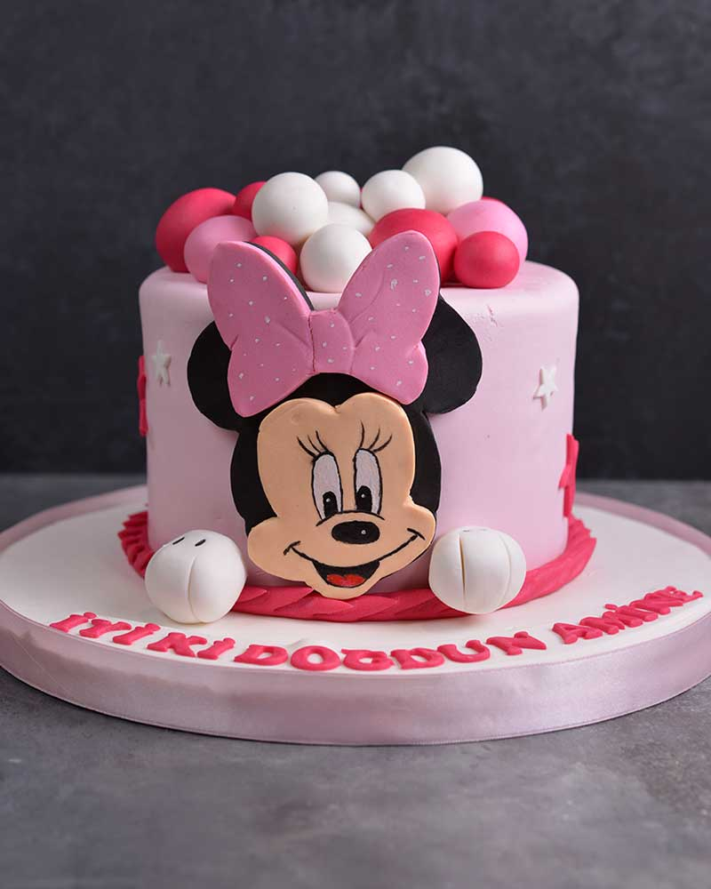 Minnie Mouse Doğum Günü Pastası  1