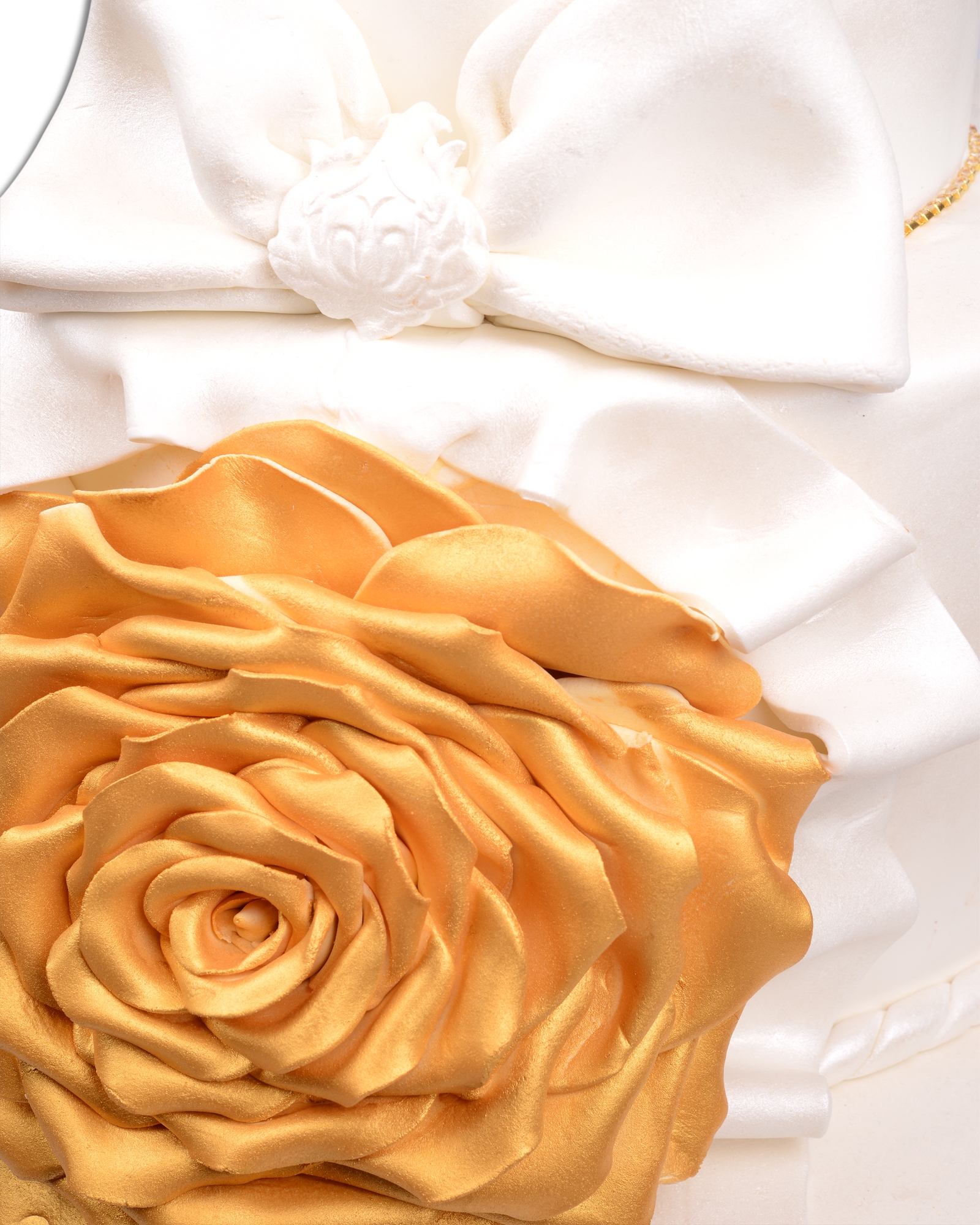 Motif Süslemeli Düğün Pastası  2