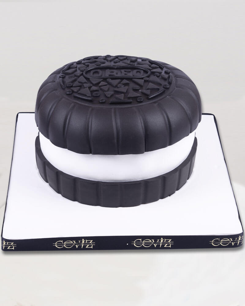 Oreo Doğum Günü Pastası