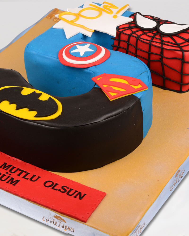 Süper Kahramanlar Doğum Günü Pastası  1