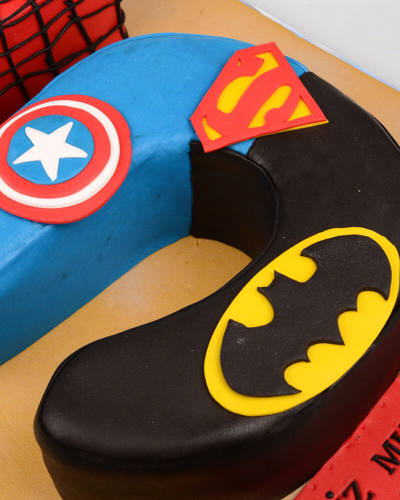 Süper Kahramanlar Doğum Günü Pastası  3