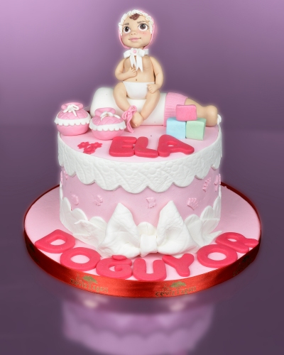 Kurdele Baby Shower Pastası