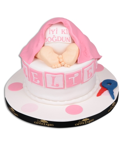 Minik Ayaklar Pembe Baby Shower Pastası