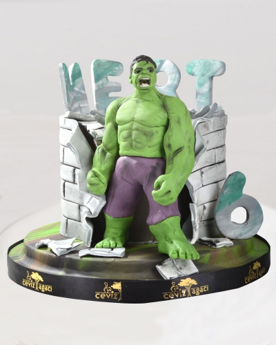 Yeşil Dev Hulk Pastası
